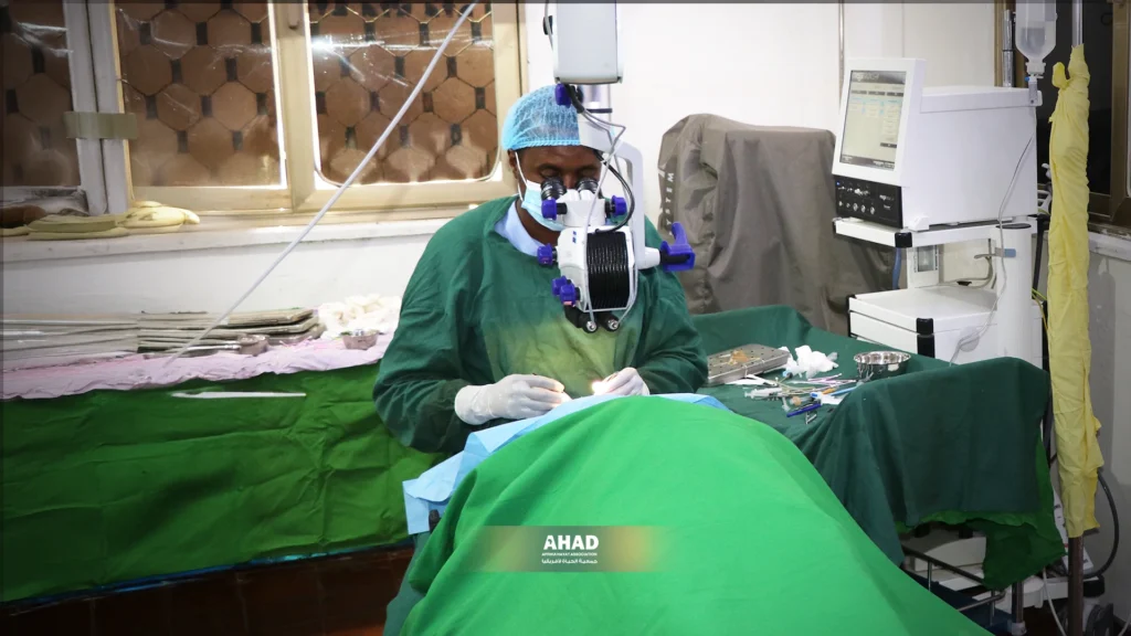 التبرع لعمليات العيون صدقة جارية في أفريقيا